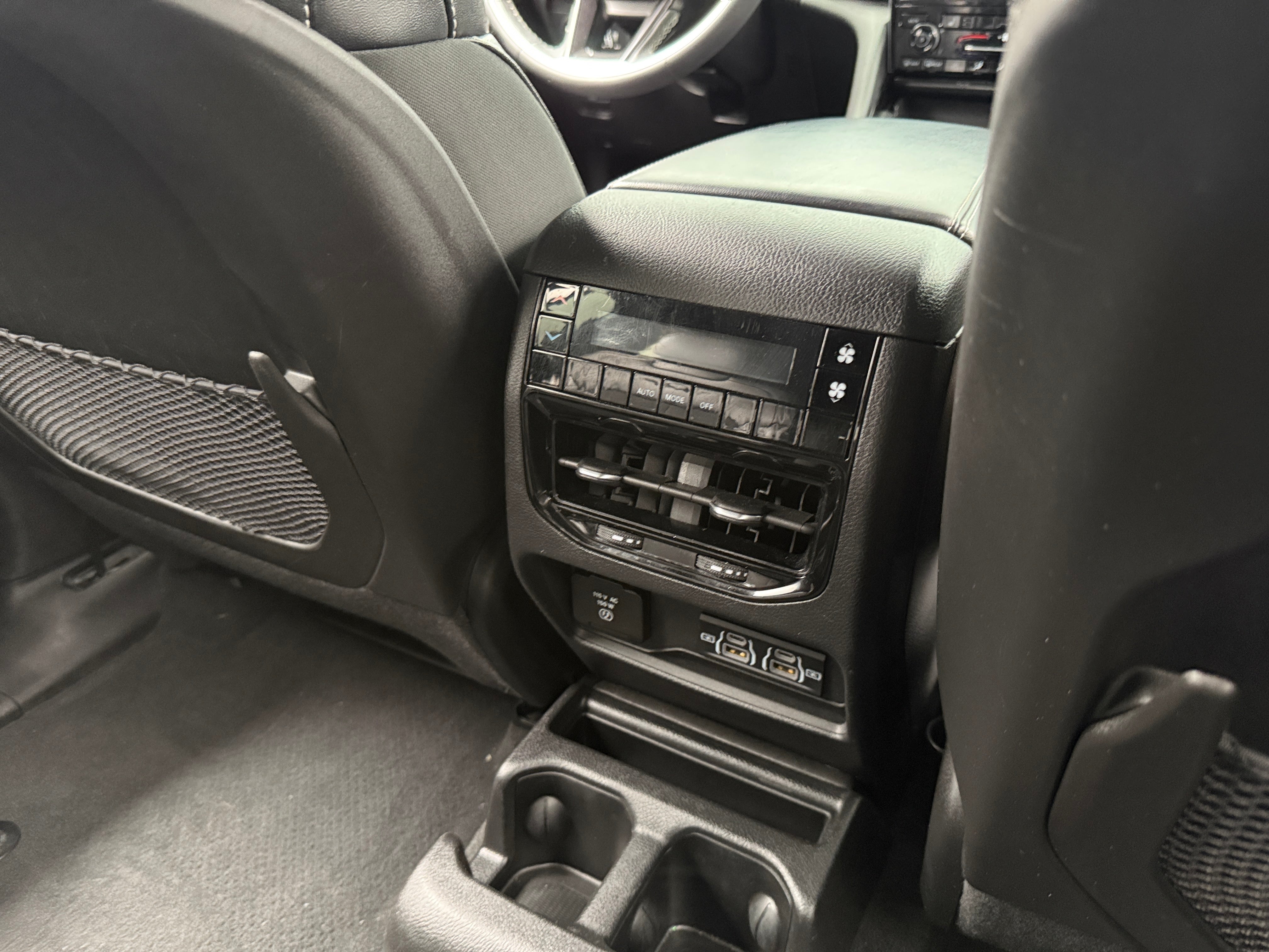jeep grand cherokee l 2023 1C4RJKAG6P8752437 image jeep grand cherokee l 2023 1C4RJKAG6P8752437 image